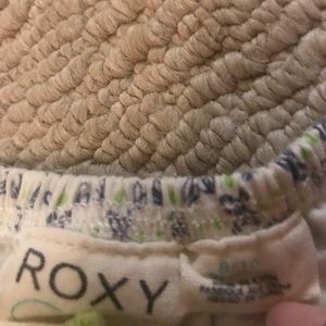 Blouse girls never worn